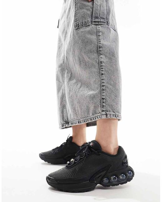Air Max Dn di Nike in Gray