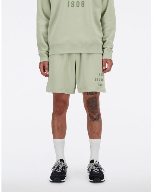 New Balance Green Iconic Collegiate Fleece Short 7" for men