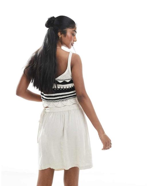 Pieces White Linen Touch Mini Skirt