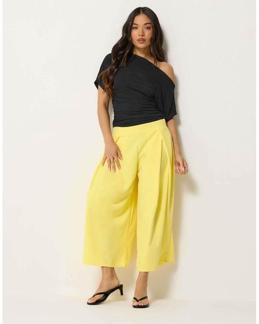 PixieGirl Black Petite Slash Neck Ruched T-Shirt