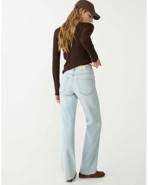 Stradivarius White – gerade geschnittene, bequeme jeans aus em denim