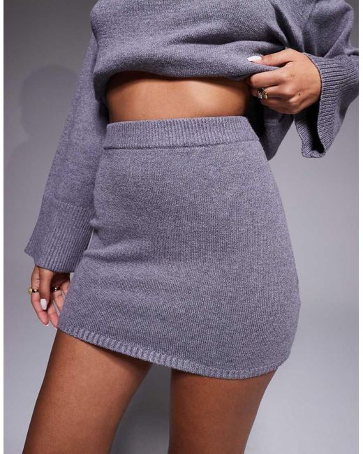 Aria Cove Geribbelde Gebreide Minirok in het Gray