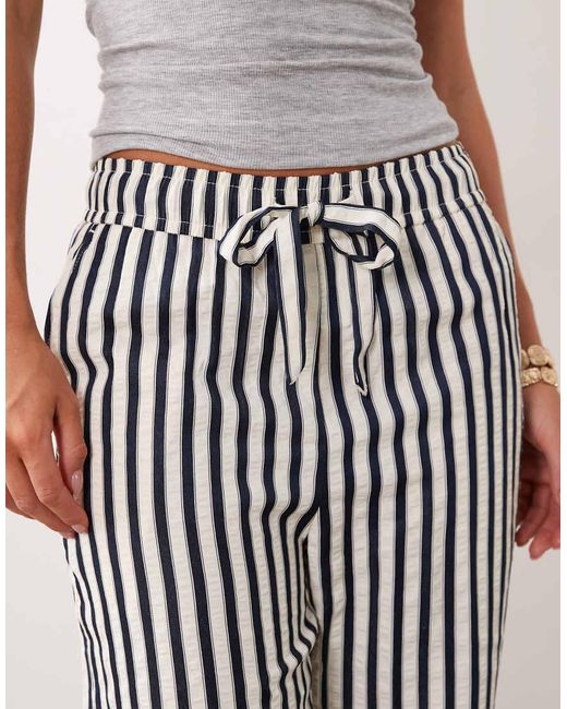 New Look White Wide Leg Stripe Pants
