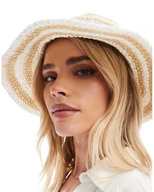 Accessorize Gestreepte Bucket Hat Van Stro in het Natural