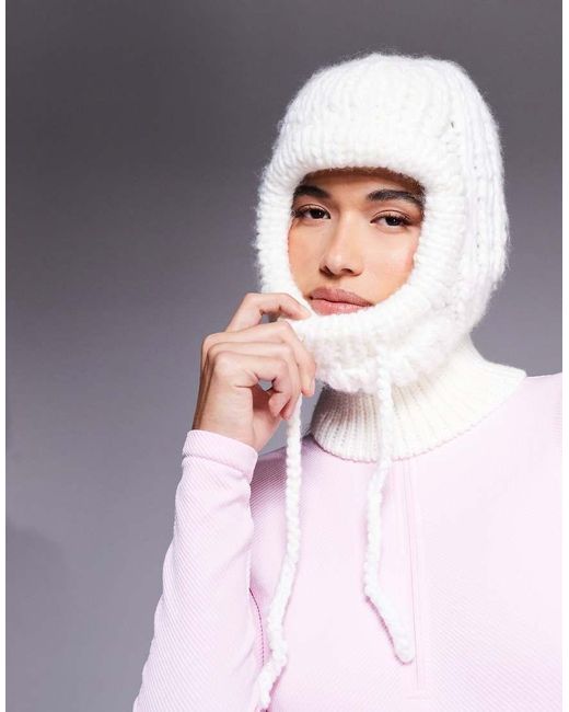 ASOS 4505 Ski & Snow White 4505 Ski Knitted Fluffy Balaclava