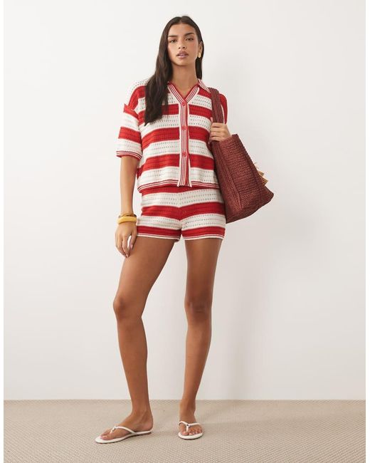 Sally ASOS de color Red
