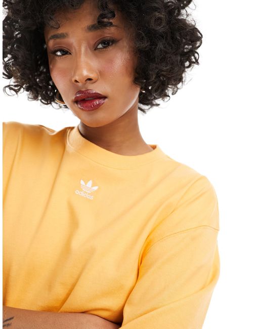 Adidas Originals Orange – essentials – t-shirt