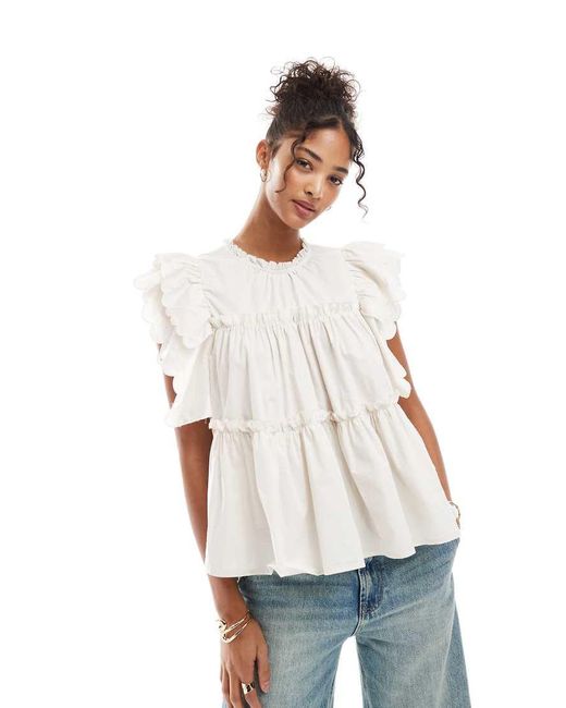 Object Trapeze Top Met Opvallend Detail in het White