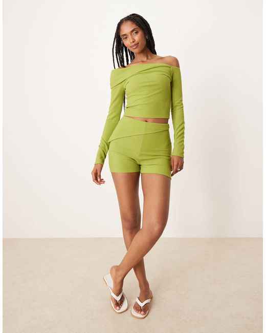 ASOS Green – geripptes oberteil