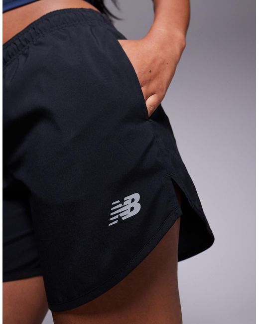 Essential - short 5 pouces New Balance en coloris Blue