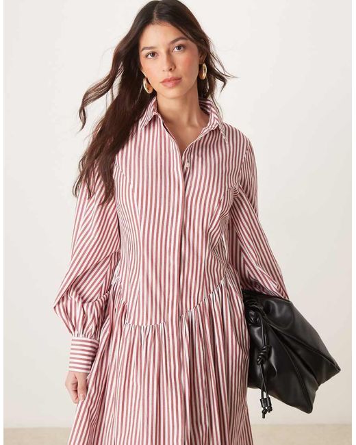 ASOS Maxi-Overhemdjurk Met Asymmetrische Knopen En Bordeauxrode Strepen in het Pink