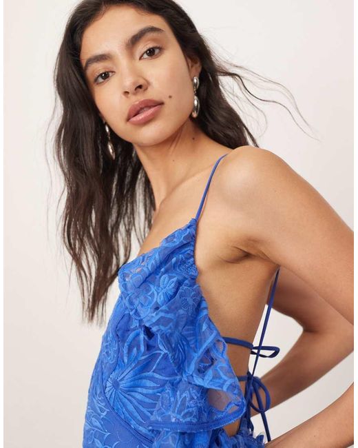 ARRANGE Midi Jurk Van Opengewerkt Kant Met Verlaagde Taille, Ruches En Gestrikte Taille Aan De Achterkant in het Blue