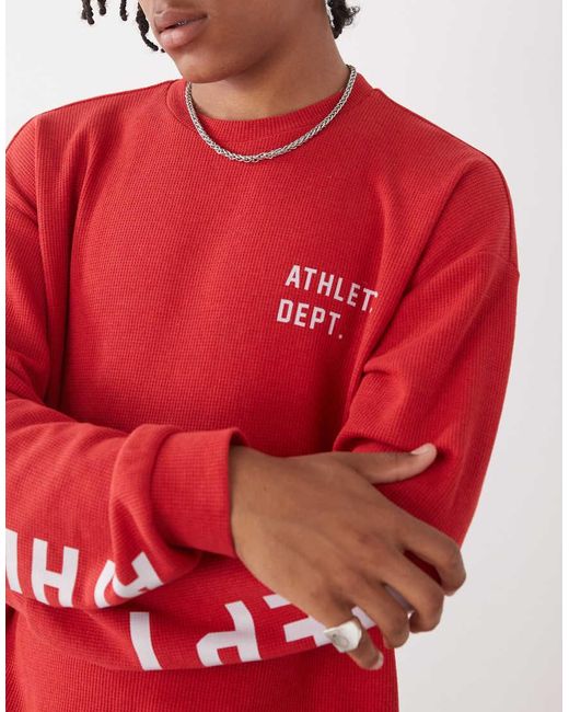 Camiseta Roja De Manga Larga Y Corte Skater Con Estampado Atlético De Collusion de hombre de color Red