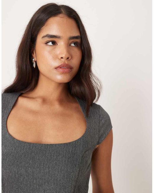 ASOS Getailleerde Mini-Jurk in het Gray