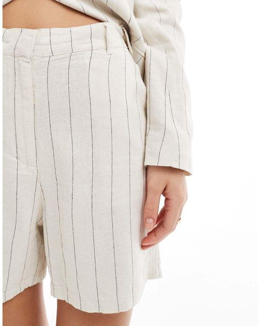 Vero Moda White Mix And Match Linen Touch Tailored Shorts Co-Ord