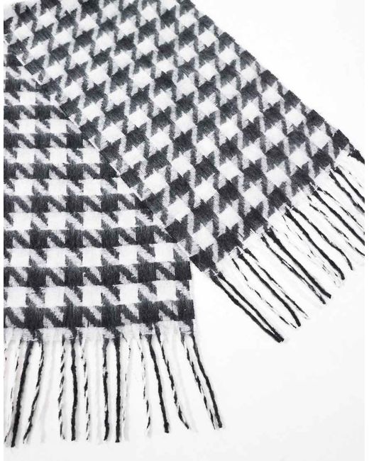 Sciarpa Nera E Bianca Con Motivo A Quadri Pied De Poule di ASOS in Black