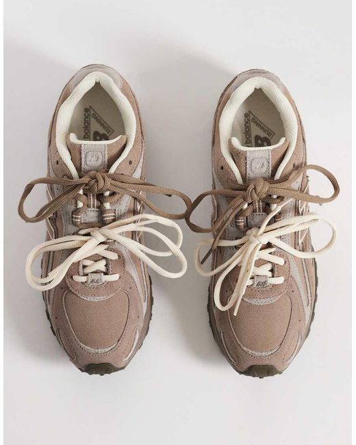 New Balance Brown 204L Trainers