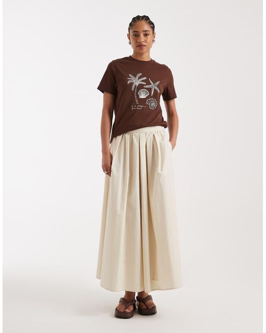 New Look Brown Palm Shell Printed Girlfriend Tee