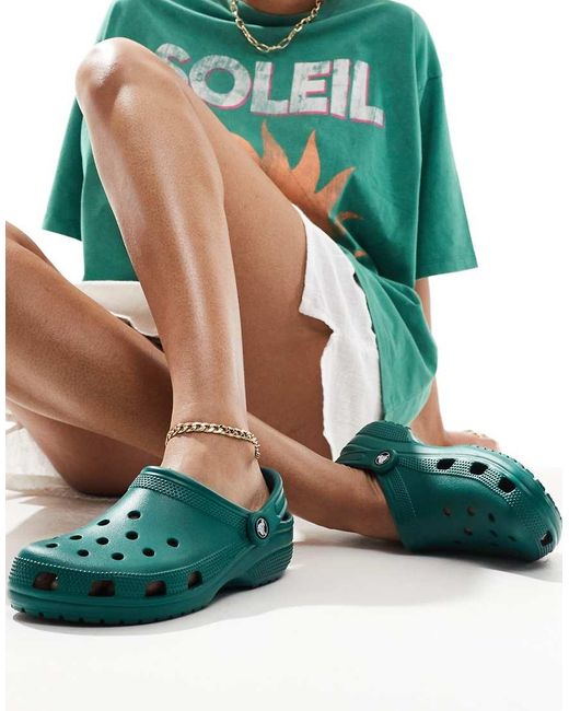 CROCSTM Green Classic Clog