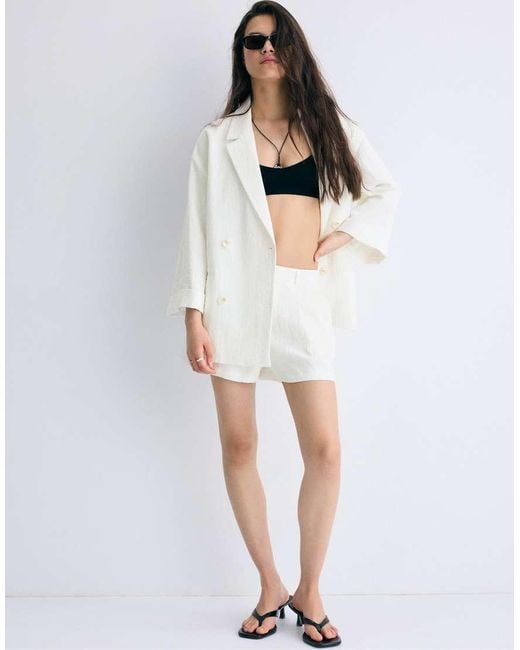 Stradivarius White Smart Rustic Shorts