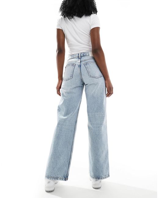 Imoo - jean ample à taille basse - clair délavé Monki en coloris Blue