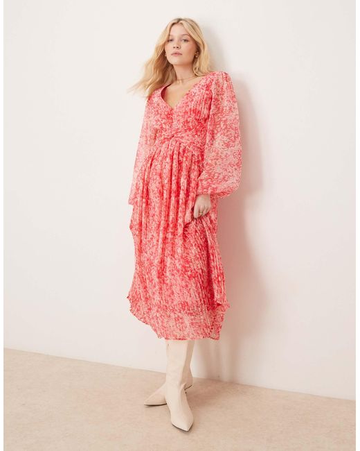 Robe longue plissée à corsage torsadé - abstrait fleuri Pretty Lavish en coloris Pink