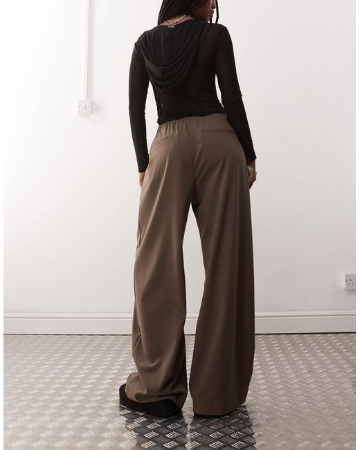 Pantalon ample à taille élastique - taupe foncé Weekday en coloris Brown