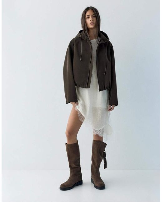 Pull&Bear Korte Regenjas Met Capuchon in het Black