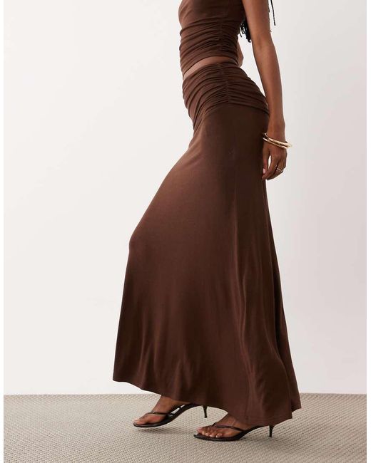 4th & Reckless Brown Fold-over Ruched Side Maxi Skirt