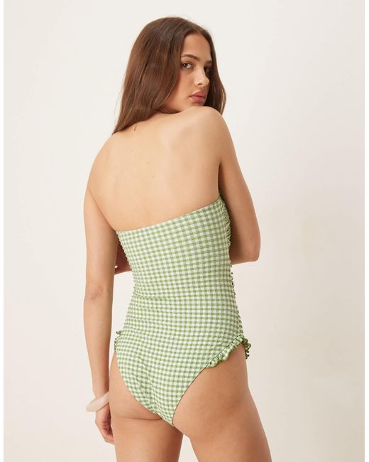 Dorothy - maillot 1 pièce à carreaux vichy avec encolure bandeau et découpes ASOS en coloris Green