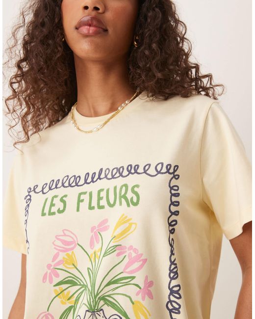 T-shirt standard à imprimé fleurs - citron délavé ASOS en coloris Natural