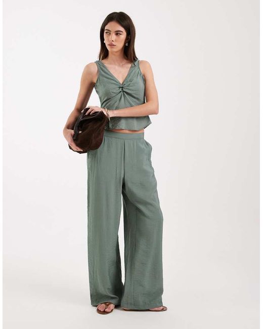 Vero Moda Green Plunge Front Ruched Detail Sleeveless Top Co-ord