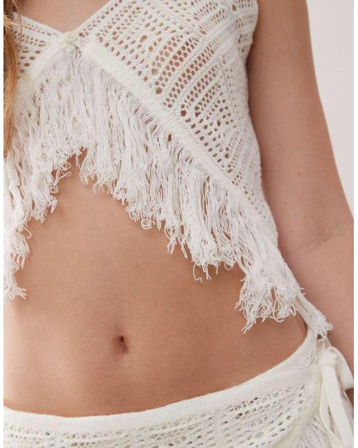 Collusion Gehaakte Bralette-Top Met Kwastjes in het Natural