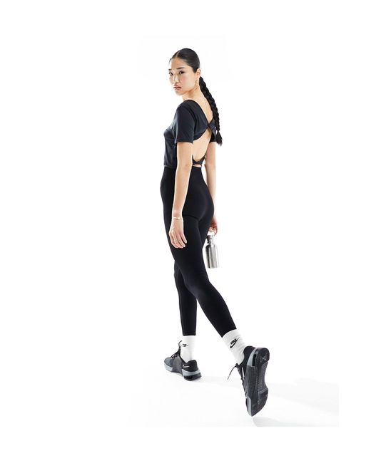 Nike Black – one dri-fit – t-shirt