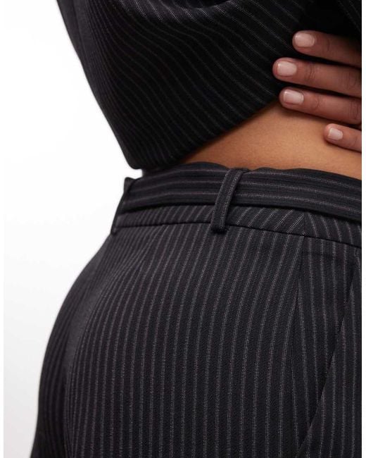 Collusion Black Mom Short