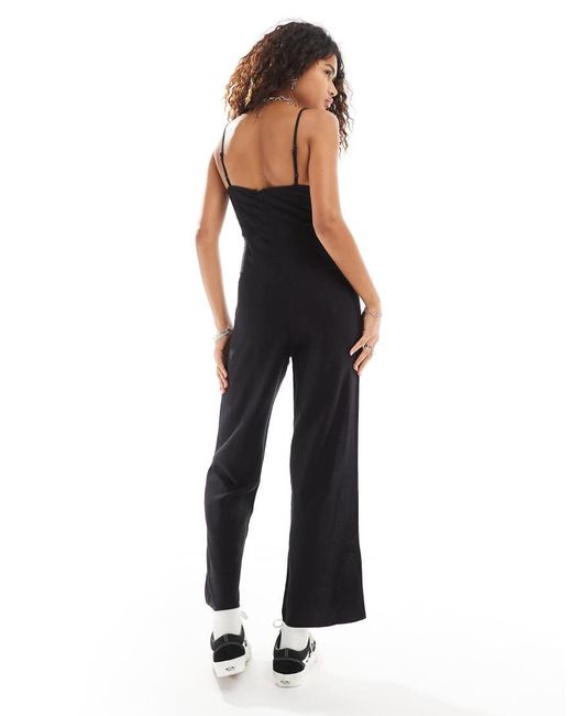 Tuta Jumpsuit A Fondo Ampio Con Scollo Squadrato Nera di Monki in Blue