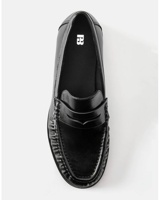 Pull&Bear White Loafer mit raffungen