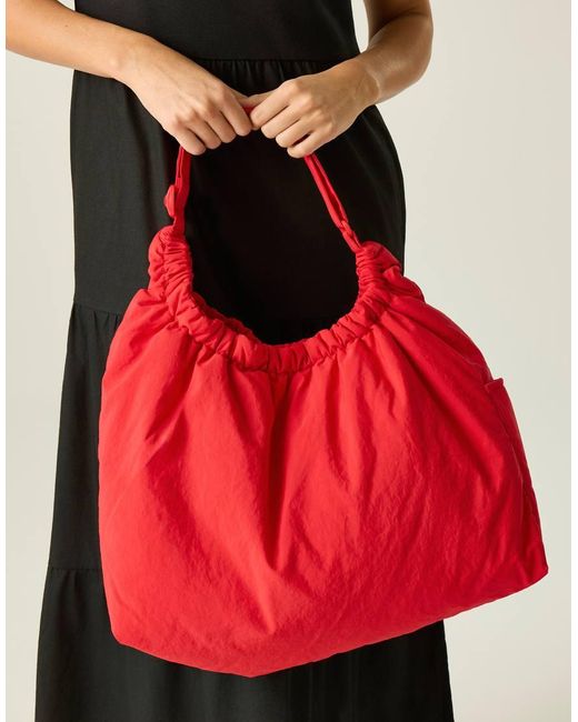 Regatta Red Drawstring Shoulder Bag