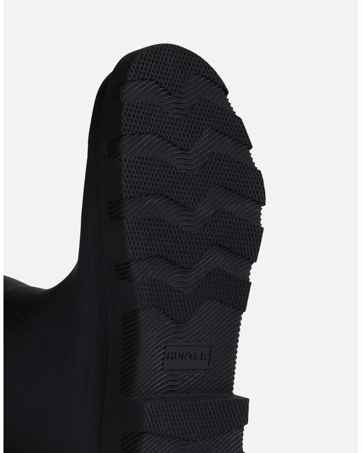Downpour di Hunter in Black