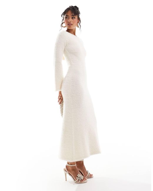 Pretty Lavish White – midaxikleid aus flauschigem strick