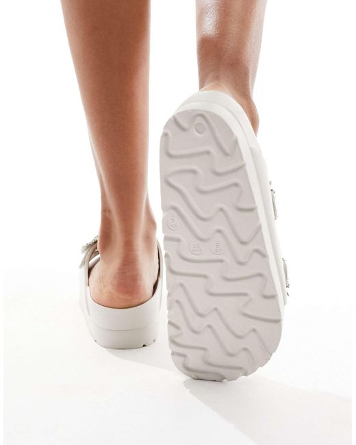 SIMMI White Simmi London Meilani Buckle Chunky Flat Sandals