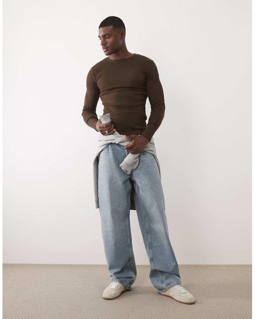 Essentials ASOS de hombre de color Brown