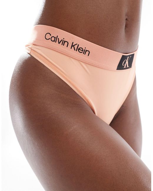 Ck 96 - micro modern - string - corail Calvin Klein en coloris Brown