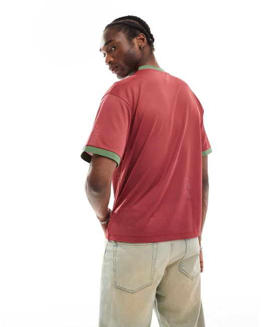 T-shirt squadrata da calcio con scollo a v bordeaux di Reclaimed (vintage) in Red da Uomo