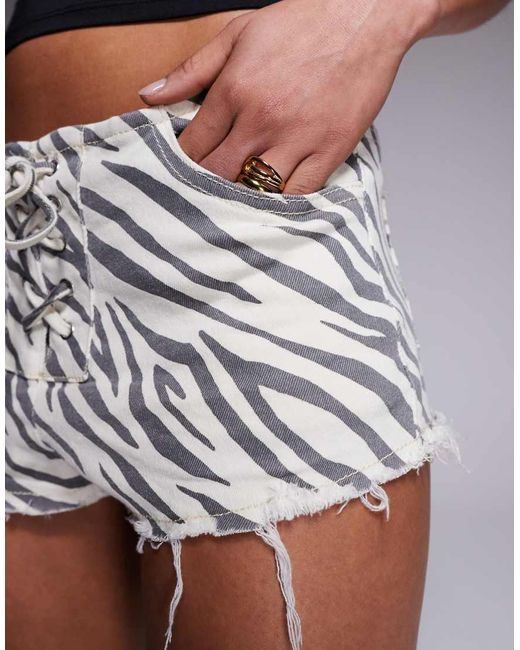 Liquor N Poker Micro-Short Met Lage Taille in het Multicolor