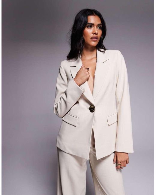 Blazer Da Abito Con Bottone Color Oro di Forever New in Natural