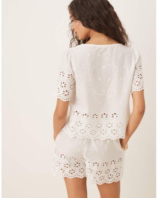 Iisla & Bird Natural Broderie Beach Short Co-ord