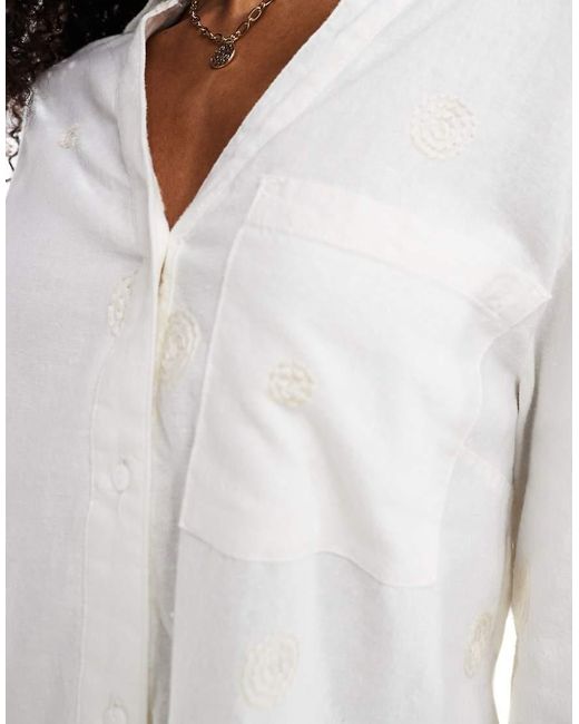 Camisa Blanca De Manga Larga Con Detalle Bordado De Mezcla De Lino De (Parte De Un Conjunto) ONLY de color White