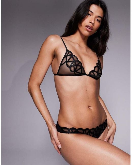ASOS Simone in het Black