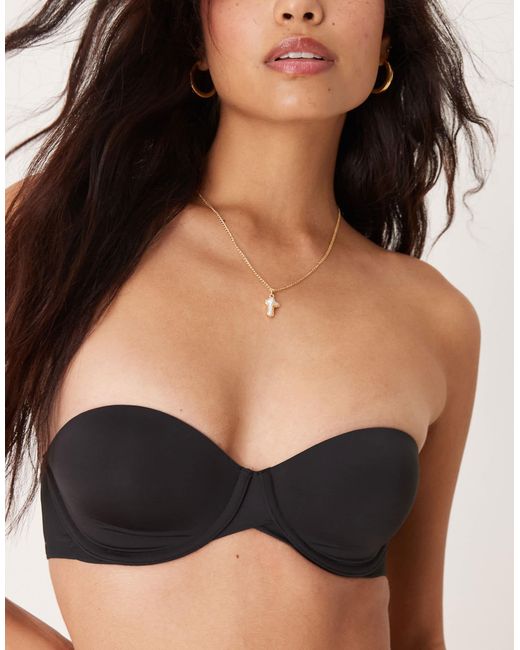 Calvin Klein Black Seamless Strapless Bra With Side Fastening